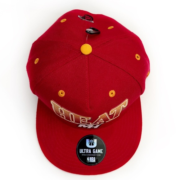 NBA Miami Heat Ultra Game Basketball SnapBack Hat Cap Red Yellow Mens One Size - Picture 3 of 11